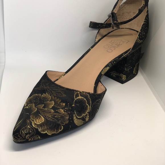 Black & Gold Pointed Toe With Ankle Straps - Picture 3 of 5